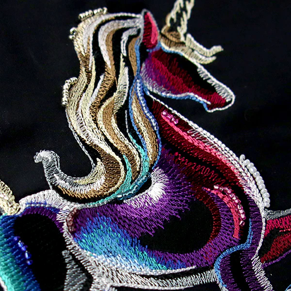 Blown Glass Unicorn - Image 2