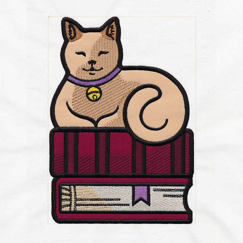 Book Stack Buddies (Applique) - Cat - Image 4