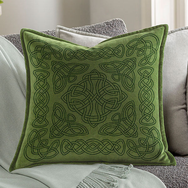 Celtic Magic Knotwork Border - Image 2