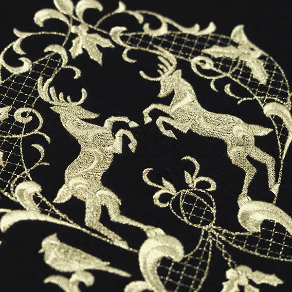 Glistening Holiday Crest - Image 8