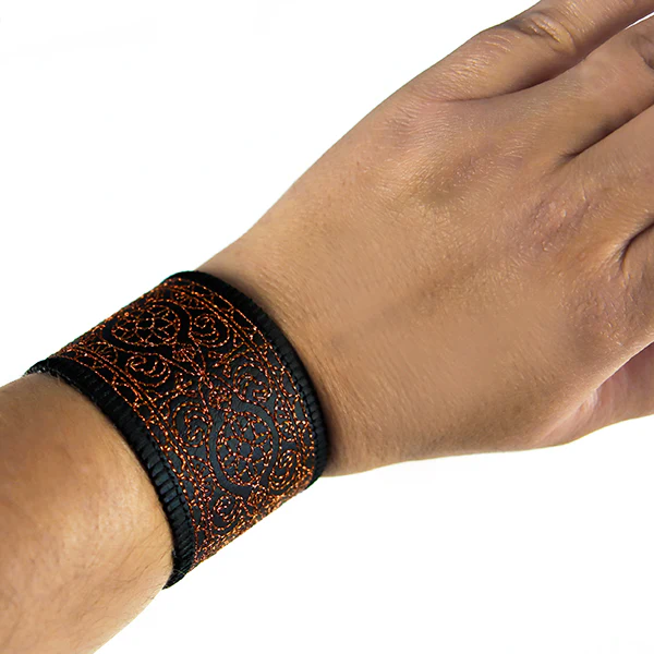 Intricate Details Leather Cuff (In-the-Hoop) - Image 7