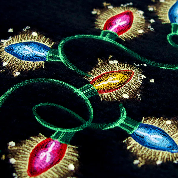 Light and Bright Christmas - Image 12