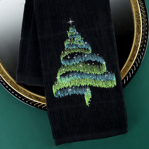 Northern Lights Christmas Tree - Image 10