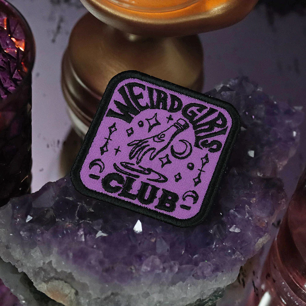 Silly Club Badges - Weird Girls (Patch) - Image 2