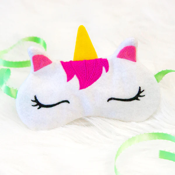 Sleepy Unicorn Eye Mask (In-the-Hoop) - Image 2