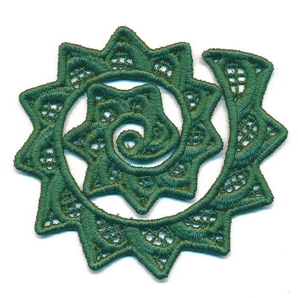 Spiral Christmas Tree (Lace) - Image 4