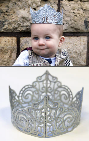 Tiny Crown (Lace) - Image 3