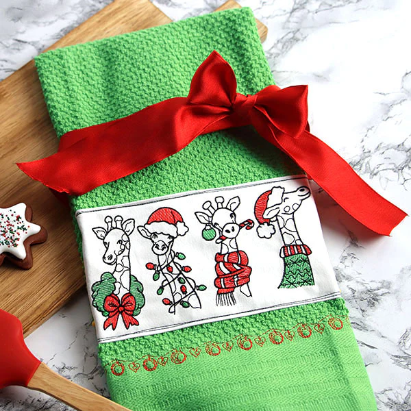 Wild for Christmas Giraffe Border - Image 4